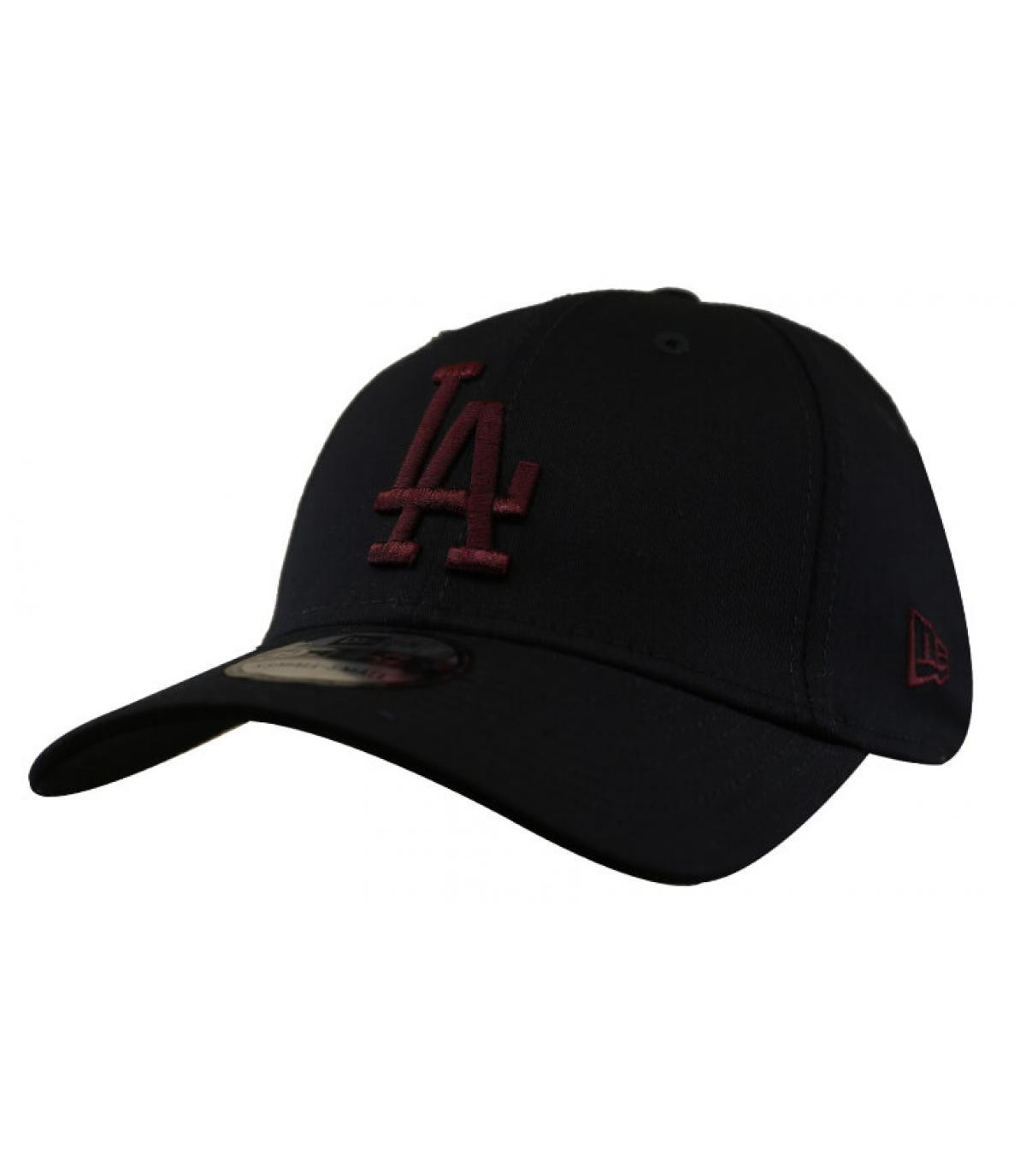 Essential 3930 LA black burgundy New Era Essential 3930 LA black burgundy New Era